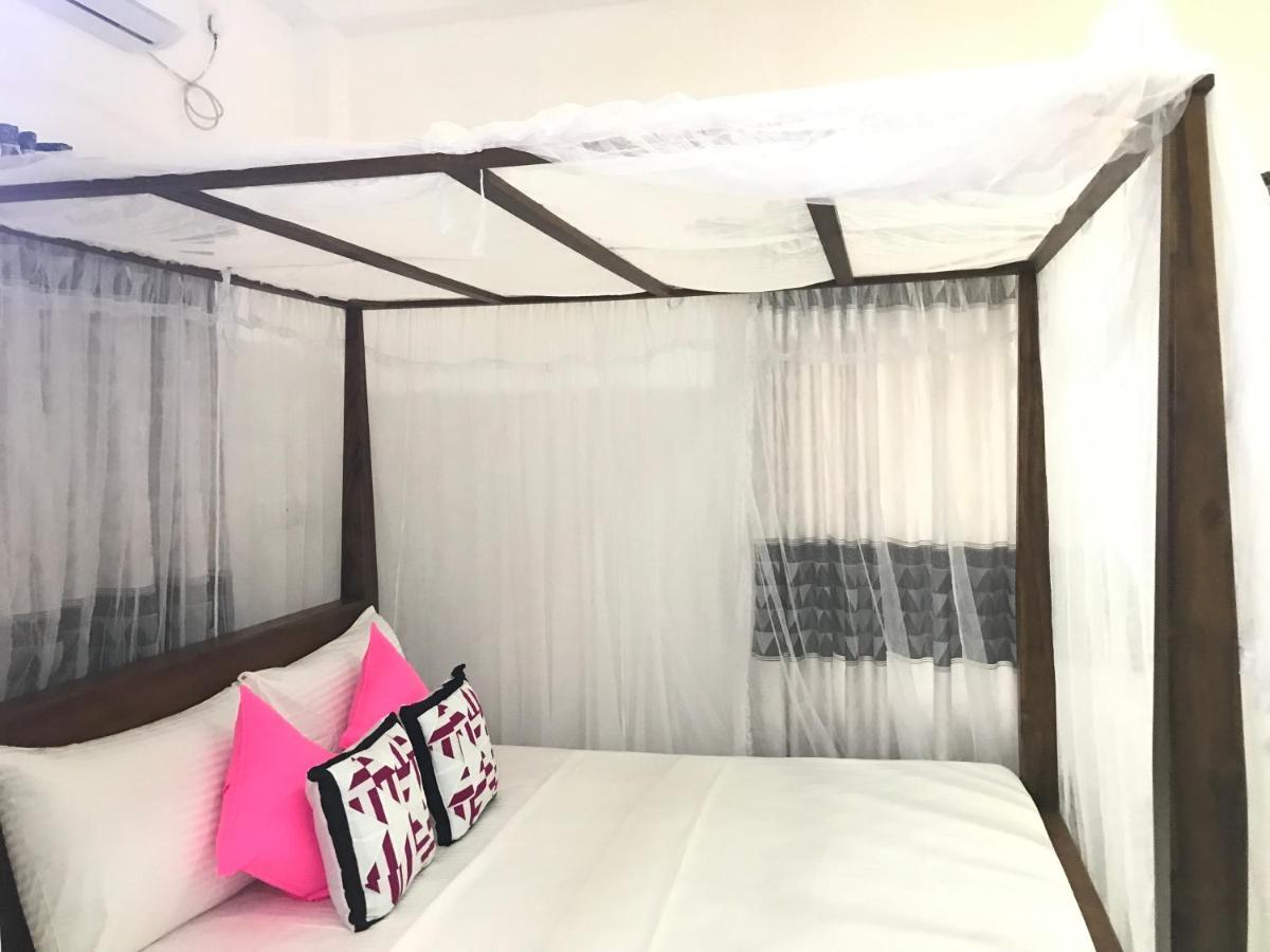 Jilan Homestay 本托塔 外观 照片