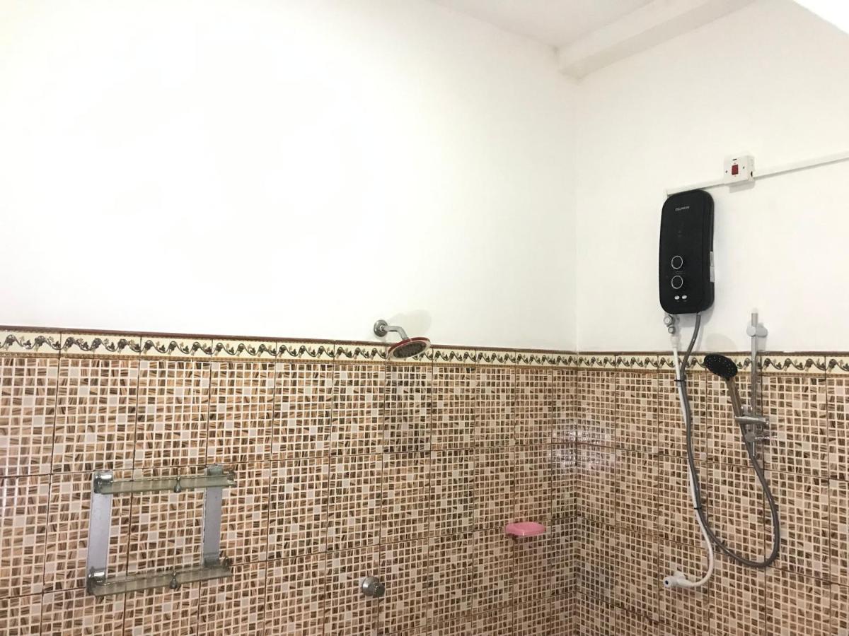 Jilan Homestay 本托塔 外观 照片