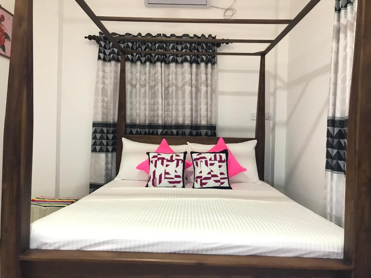 Jilan Homestay 本托塔 外观 照片