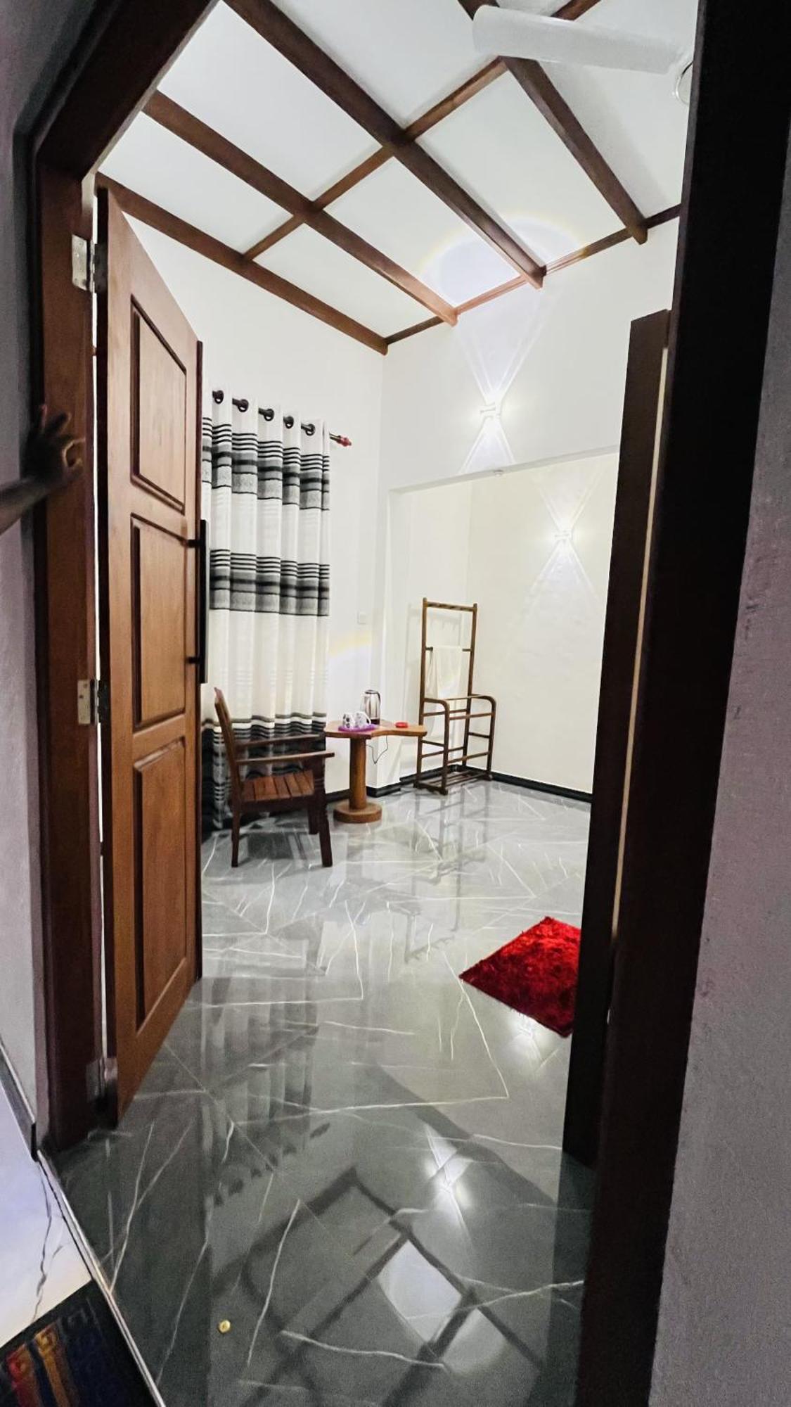 Jilan Homestay 本托塔 外观 照片