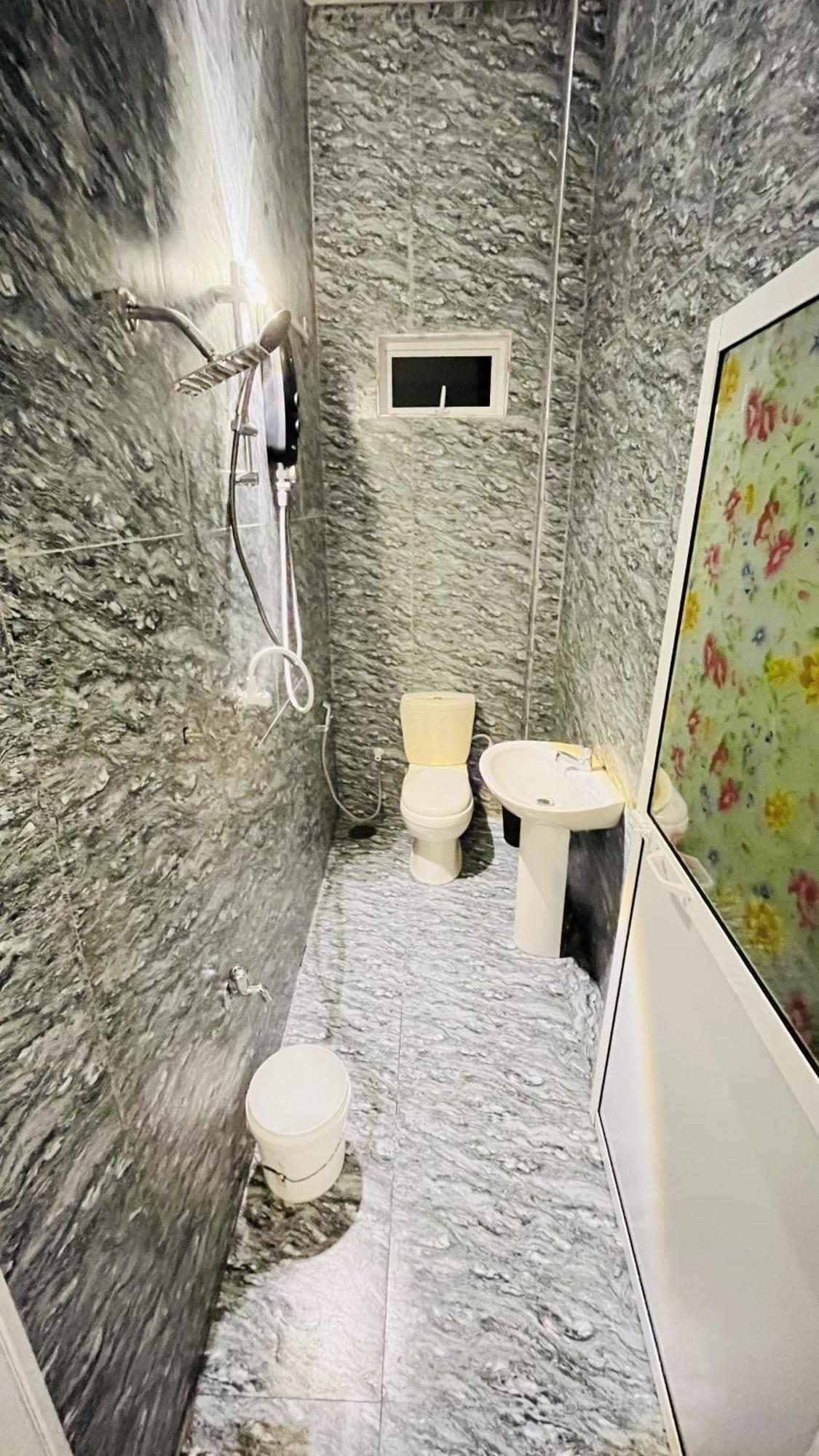 Jilan Homestay 本托塔 外观 照片
