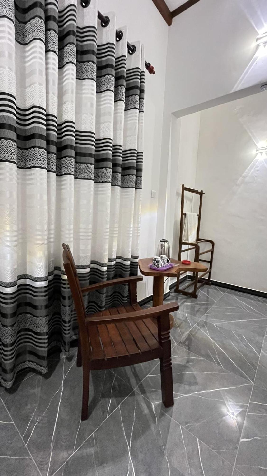 Jilan Homestay 本托塔 外观 照片